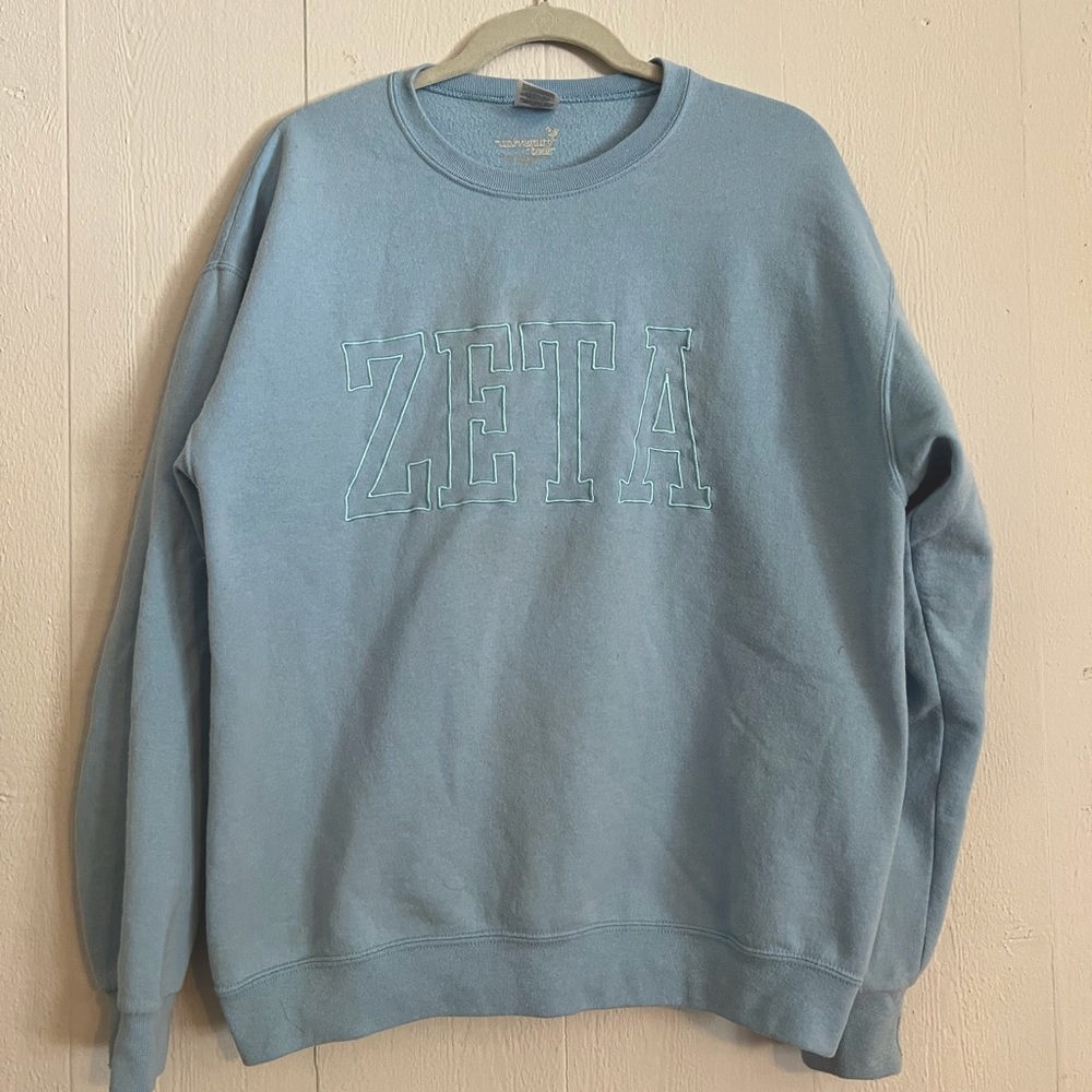Baby blue Zeta Tau Alpha ZETA University Tees light blue crew neck